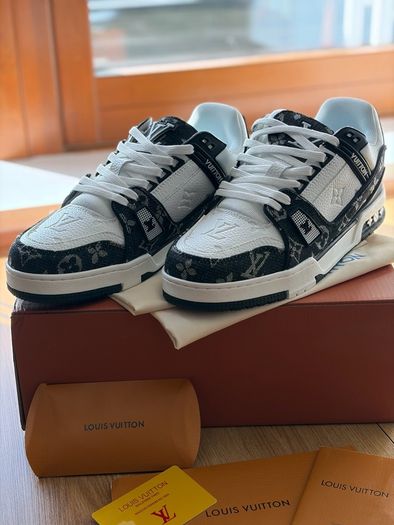 LV trainer shoes