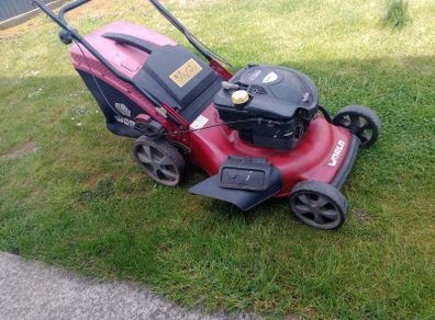 Lawnmower