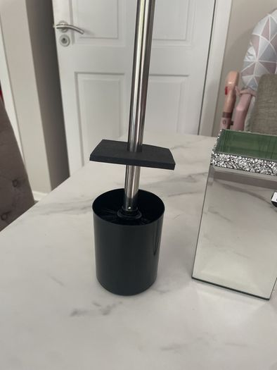Toilet brush holder