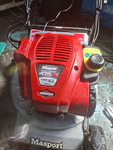 lawnmower  Repairs  . strimmers chainsaws ect
