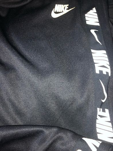 Mens Nike Bottoms SIZE L brand new with tag
