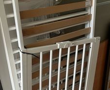 baby cot