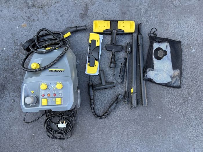 Karcher Steam Cleaner