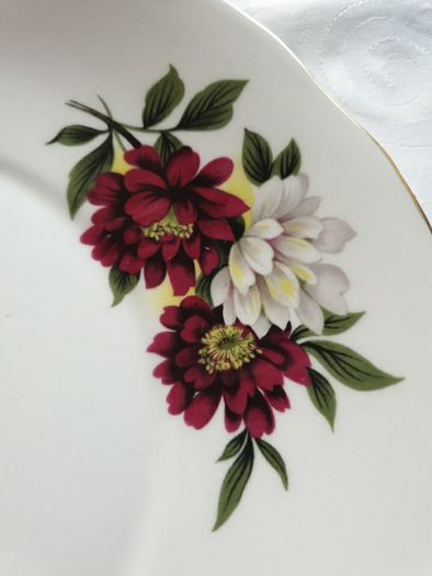 Vintage Cake Plate