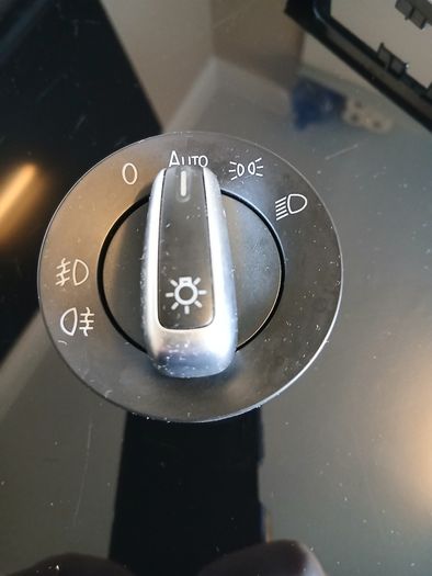 Volkswagen Passat Light Switch