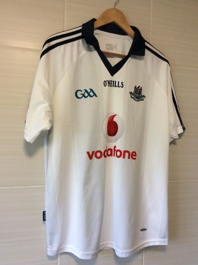 Dublin Jersey. Season 2010/2012. Official Oneills Dublin GAA Goalkeepers / Alternate Jersey. Authentic Original From 2010. Not A Modern Day Remake.