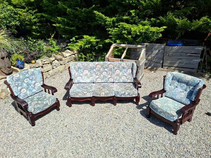 Suite of furniture