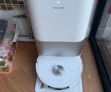 DREAME/L40 Ultra Robot Hoover+Mop/Used less 7 time