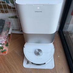 DREAME/L40 Ultra Robot Hoover+Mop/Used less 7 time