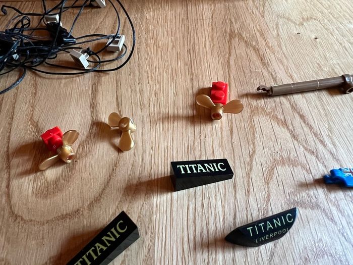 Cobi Lego 1916 Titanic