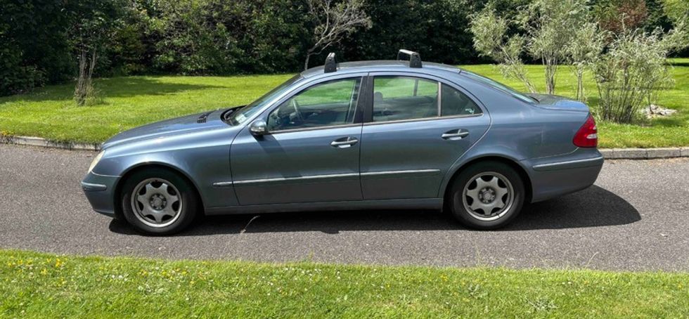 2005 Mercedes-Benz E-Class