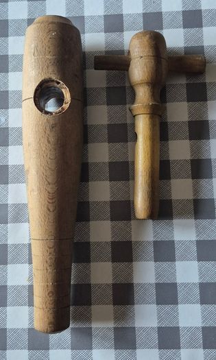 Vintage Wooden Wine / Beer Barrel Tap Spigot (French "Garanti" Stamp)