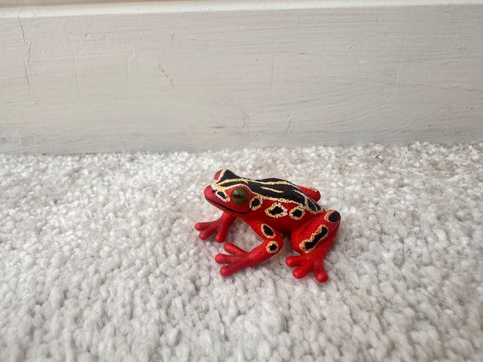 Schleich African Reed Frog wild life approx. 4 cm. Used Please see photos
