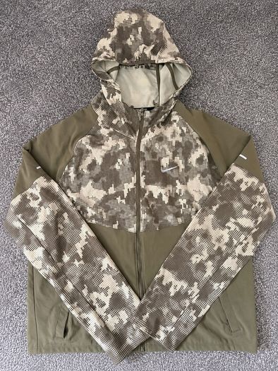 Nike olive colour set