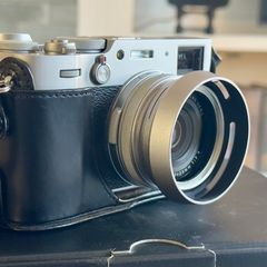 Fujifilm X100V