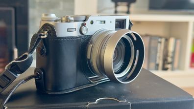 Fujifilm X100V