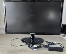 Samsung S22D300NY Monitor