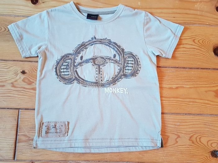Age 3-4 NEXT Monkey Teeshirt
