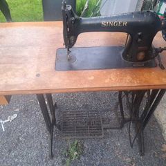 Singer Sewing machine