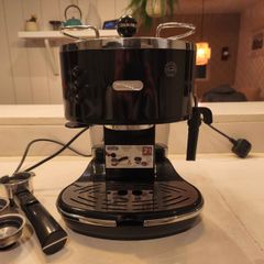 DeLonghi ECO310BK Manual Espresso Machine