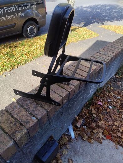 Harley Dyna sissy bar