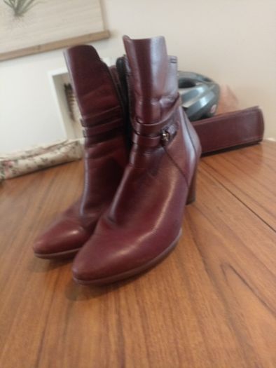 ECCO boots