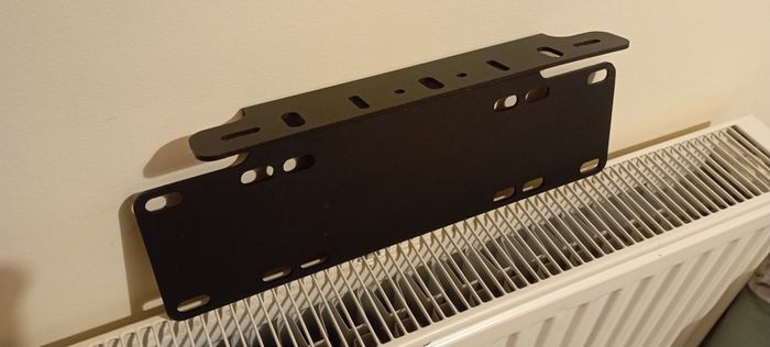 Lightbar number plate mount