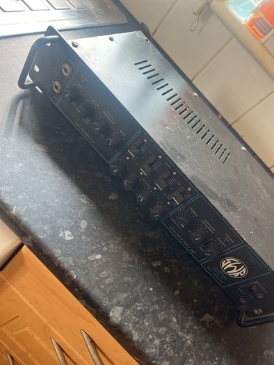 SWR STUDIO 220 vintage bass head amplifier
