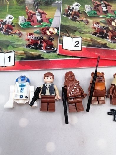 Lego Star Wars: BATTLE OF ENDOR (8038) & Instructions, All Minifigs