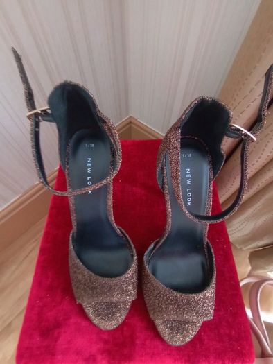 Boots, Shoes, 5, Reduced