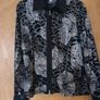 Tia Long Sleeved Zip-Up Blouse/  Top With Collar.   S.14. Image 2