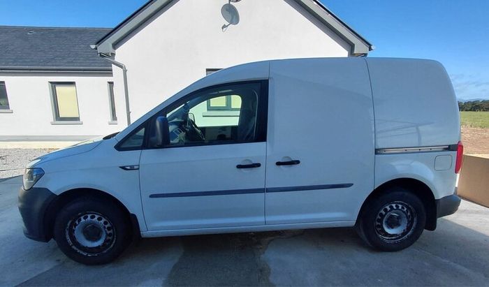 171 Volkswagen Caddy 1.6 TDI | 127,000 km