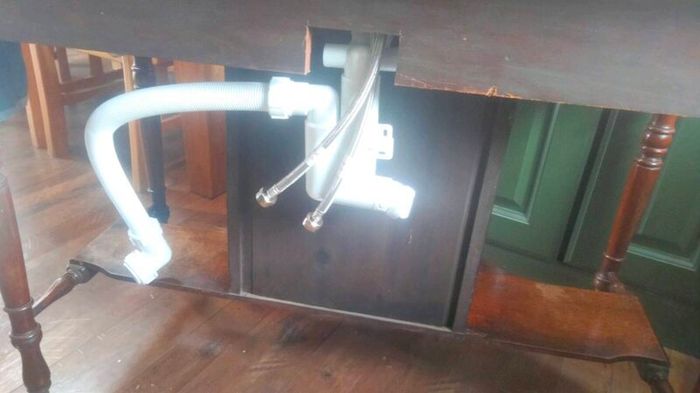 Antique vanity unit