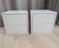 2 x Bedside tables / cabinets with drawers