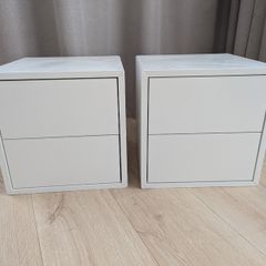 2 x Bedside tables / cabinets with drawers