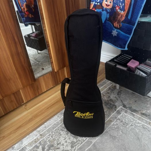 ukulele