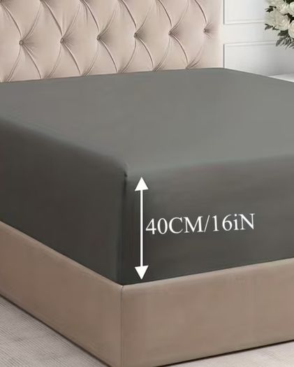 Black Superking Bed Set with Zip