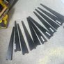 22 x Spur Steel-Lok Shelving Brackets 470mm Black Image 2