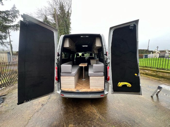 campervan Ford transit custom