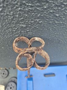 Antique Forged Branding Iron  25 Inches  Quatrefoil Finial