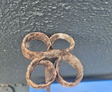 Antique Forged Branding Iron  25 Inches  Quatrefoil Finial