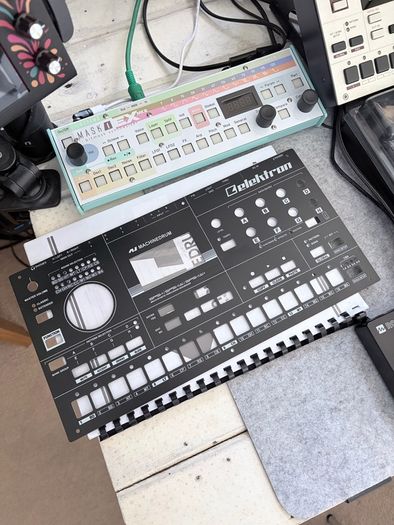 Elektron Machinedrum SPS-1UW+ MKII Audio Parasites Faceplate