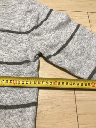 Columbia sweater