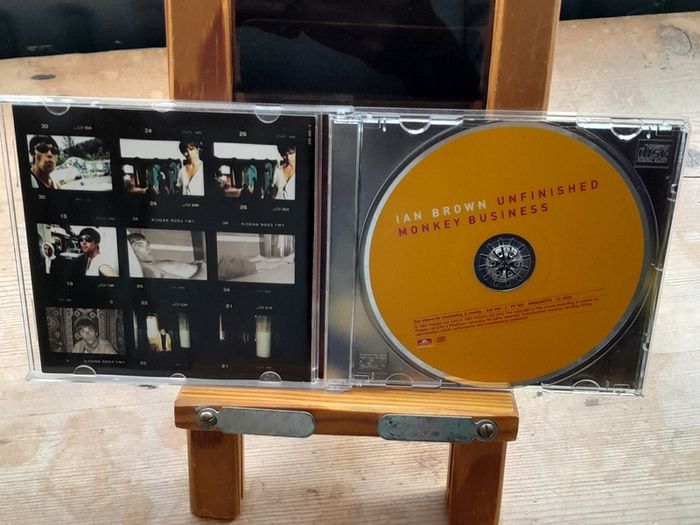 Ian Brown - Unfinished Monkey Business - CD