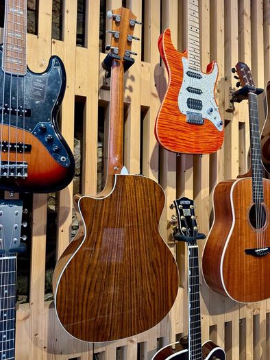 2017 Taylor 414ce
