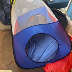 2 tunnels and small pop up tent