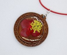 Unique Necklace - ideal gift - please see my other adds for more nature inspired jewellery + matching earrings available