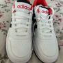 Adidas runners size 5.5 Image 3