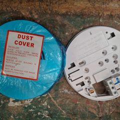 smoke heat carbon monoxide detector