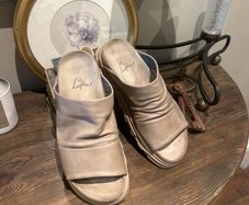 Lofina taupe leather ruched sliders eu 40